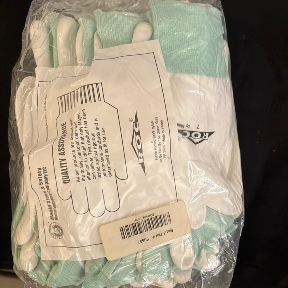 12pk MAGID Scratch-Resistant General Purpose Work Gloves Size 7/S 15-Gauge Nylon